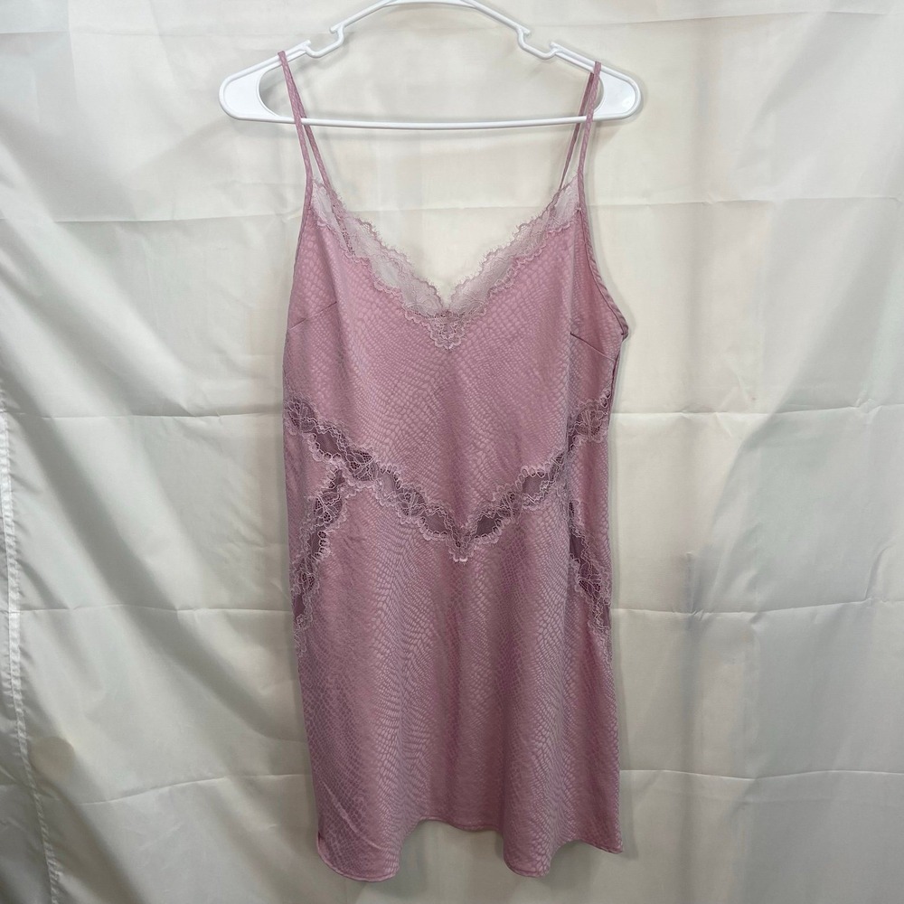 Vintage Victoria's Secret women's pink fringe lace textured chemise slip dress L